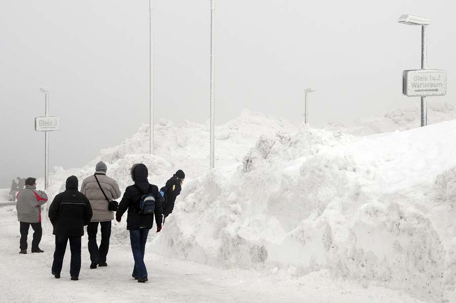 Mahramzadeh-Brocken-20100227-1554