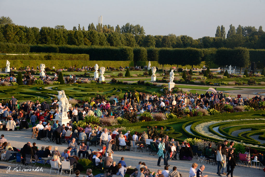 FW-England-138680-120908-cMahramzadeh