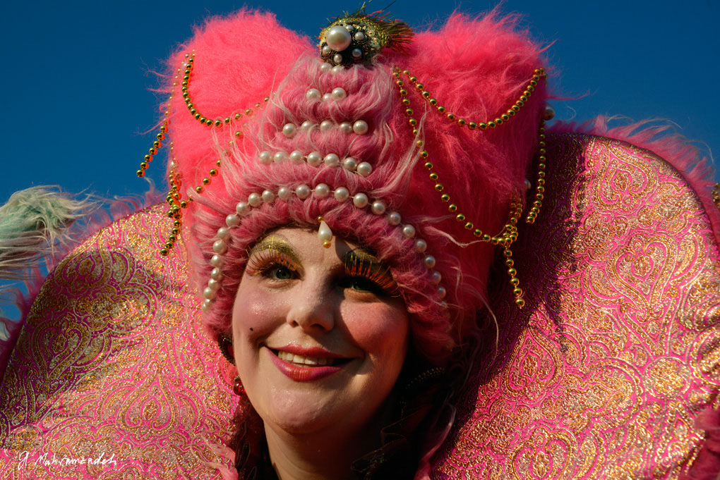 FW-England-138030-120908-cMahramzadeh