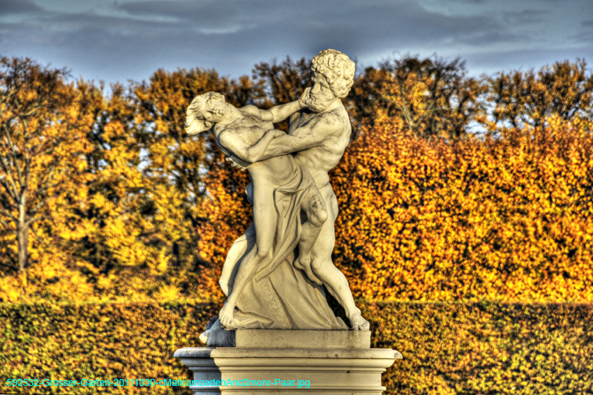 592532-Grosser-Garten-20111030-cMahramzadehAnd2more-Paar