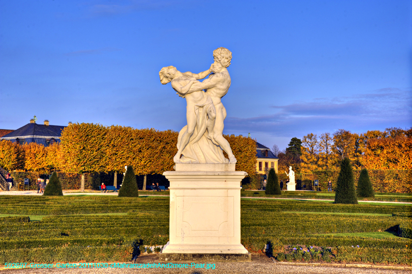 592697-Grosser-Garten-20111030-cMahramzadehAnd2more-Paar