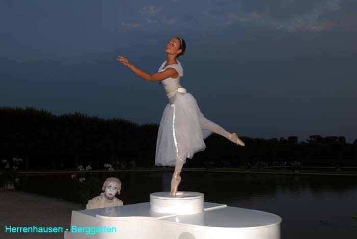 7331-Ballerina-xx