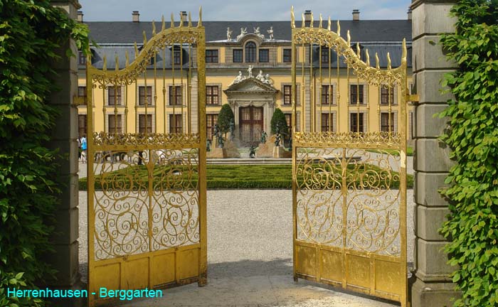 _150_05626-b-HH-Neptun-Brunnen