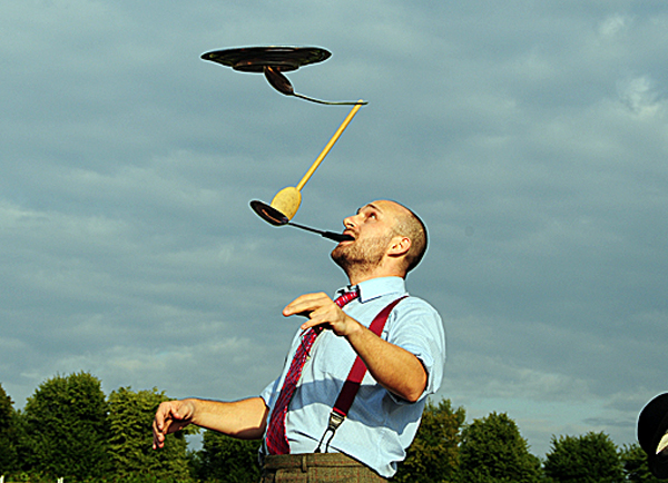 01-Buehne-7711-Mat-Ricardo