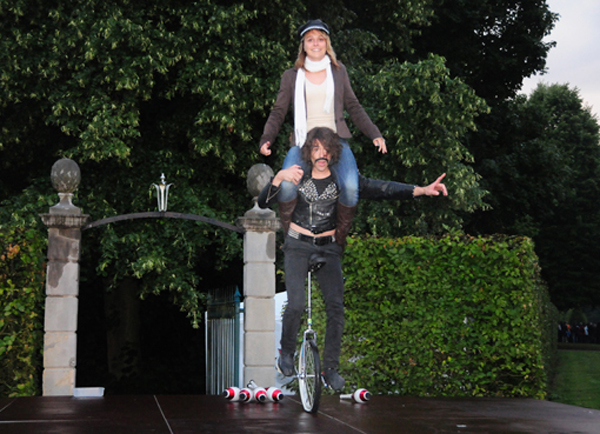 08-Buehne-8223-Mario