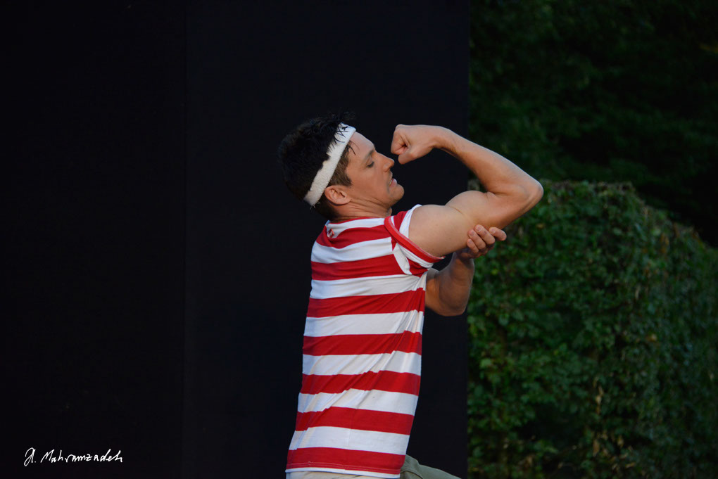 KF-48340-120713-cMahramzadeh