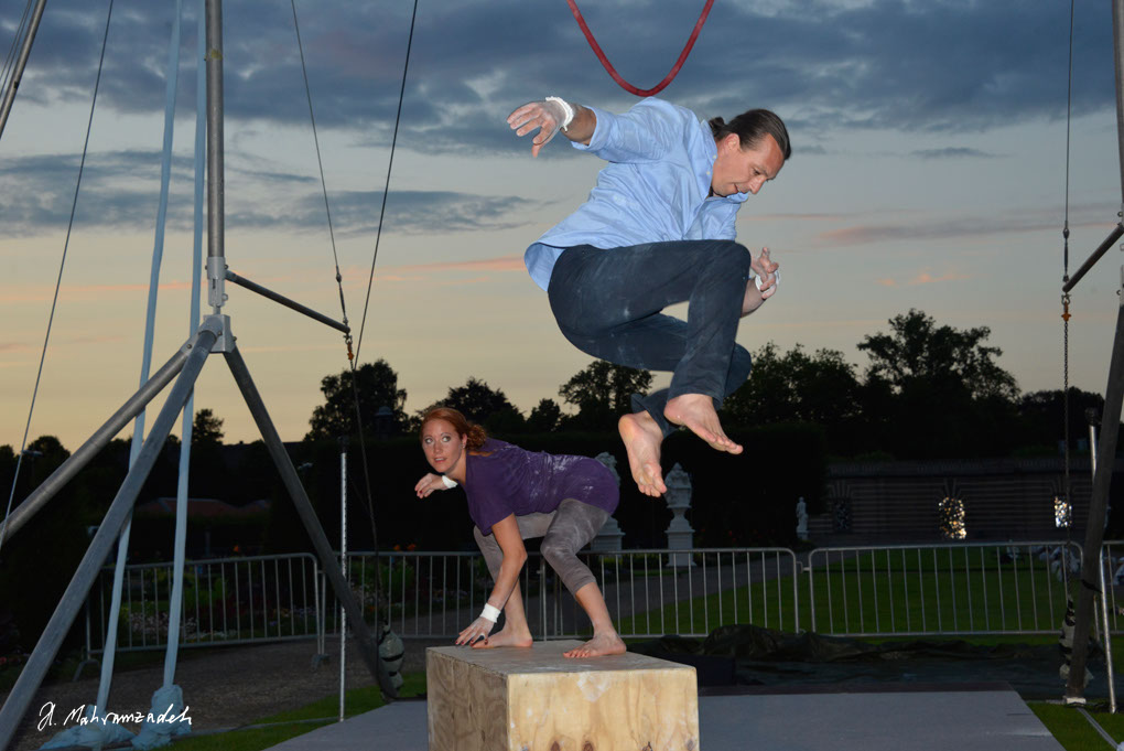 KF-49260-120713-cMahramzadeh