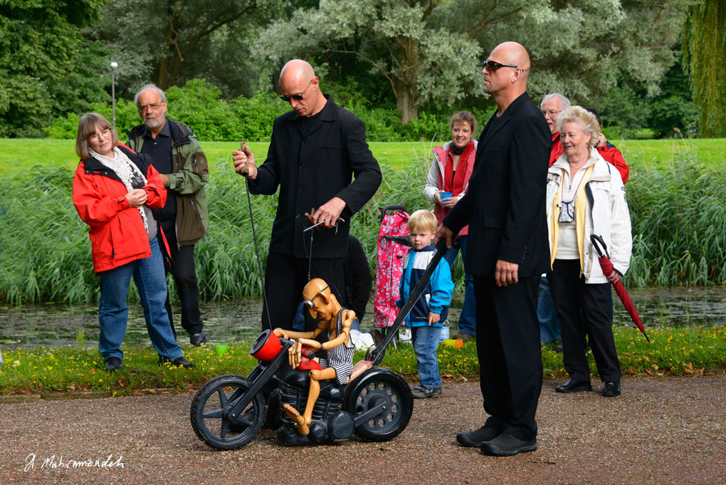 KF-46035-120713-cMahramzadeh