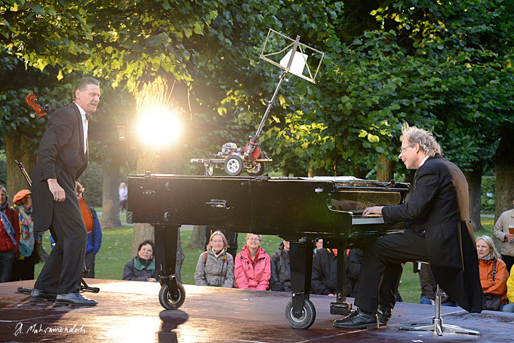 KF-65090-120719-cMahramzadeh