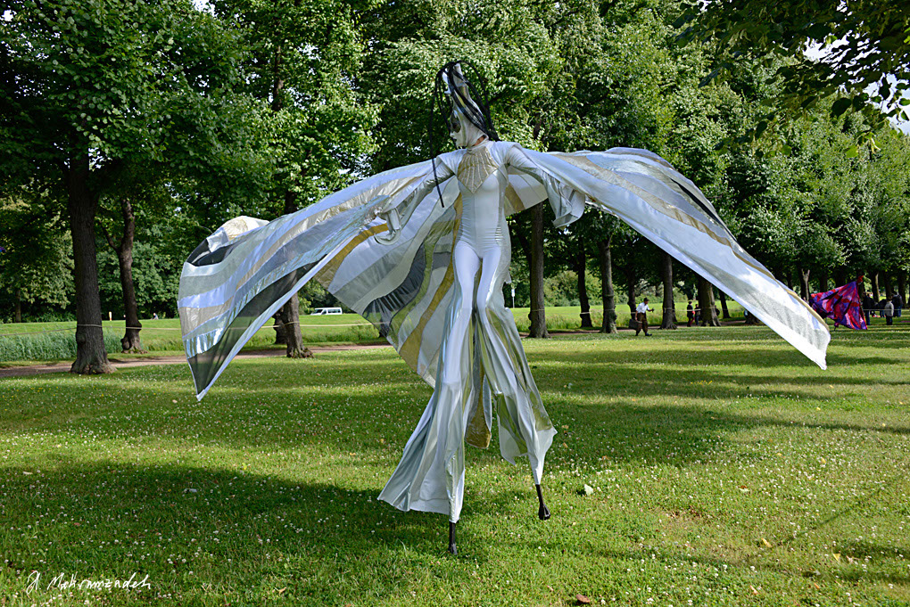 KF-62630-120719-cMahramzadeh