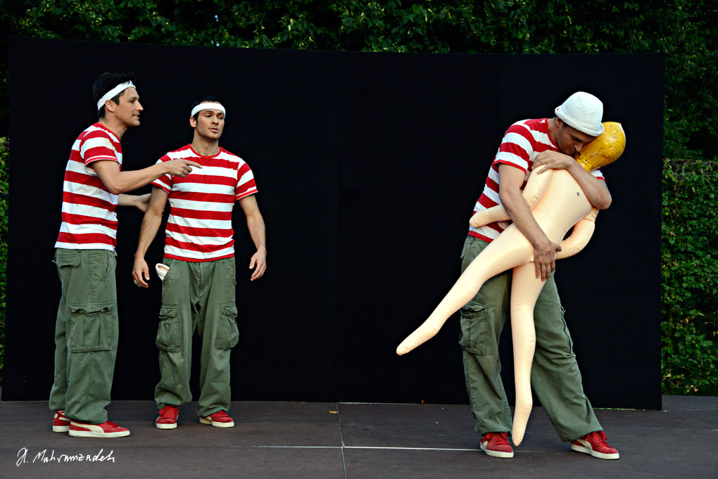 KF-70145-120720-cMahramzadeh