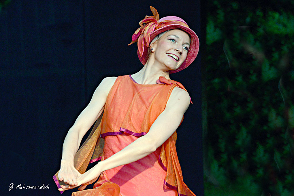 KF-70905-120720-cMahramzadeh