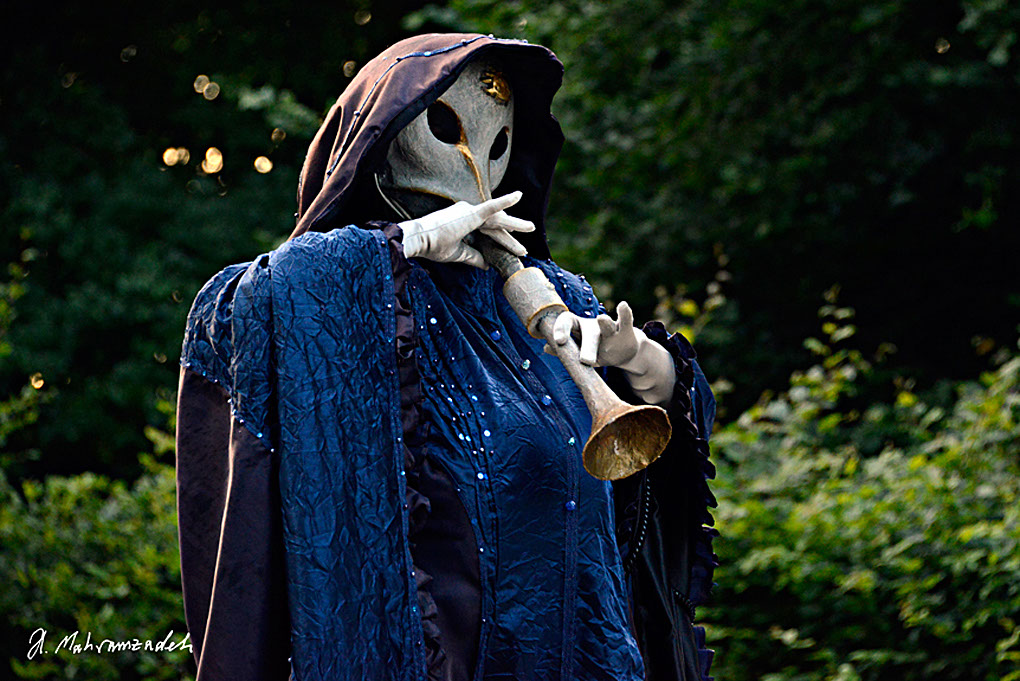 KF-70550-120720-cMahramzadeh