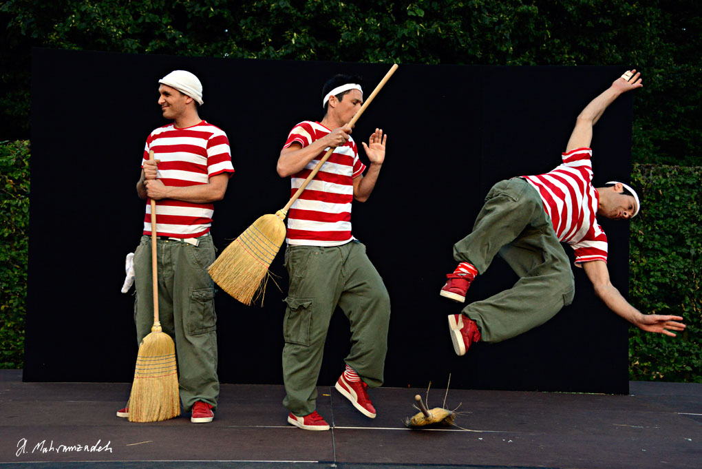 KF-70310-120720-cMahramzadeh