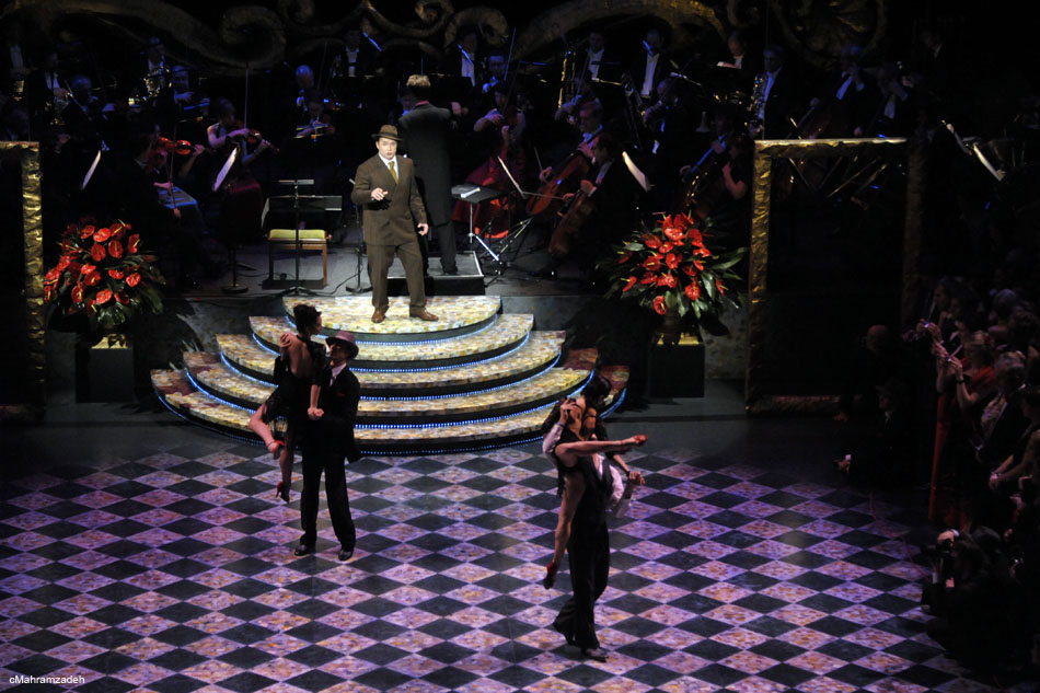 Opernball-650452-20120225-cMahramzadeh