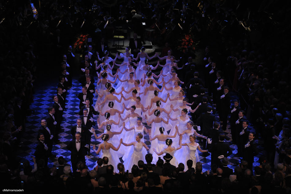 Opernball-651147-20120225-cMahramzadeh