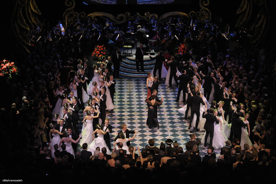 Opernball-651422-20120225-cMahramzadeh