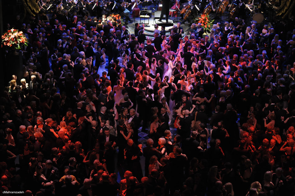 Opernball-651482-20120225-cMahramzadeh