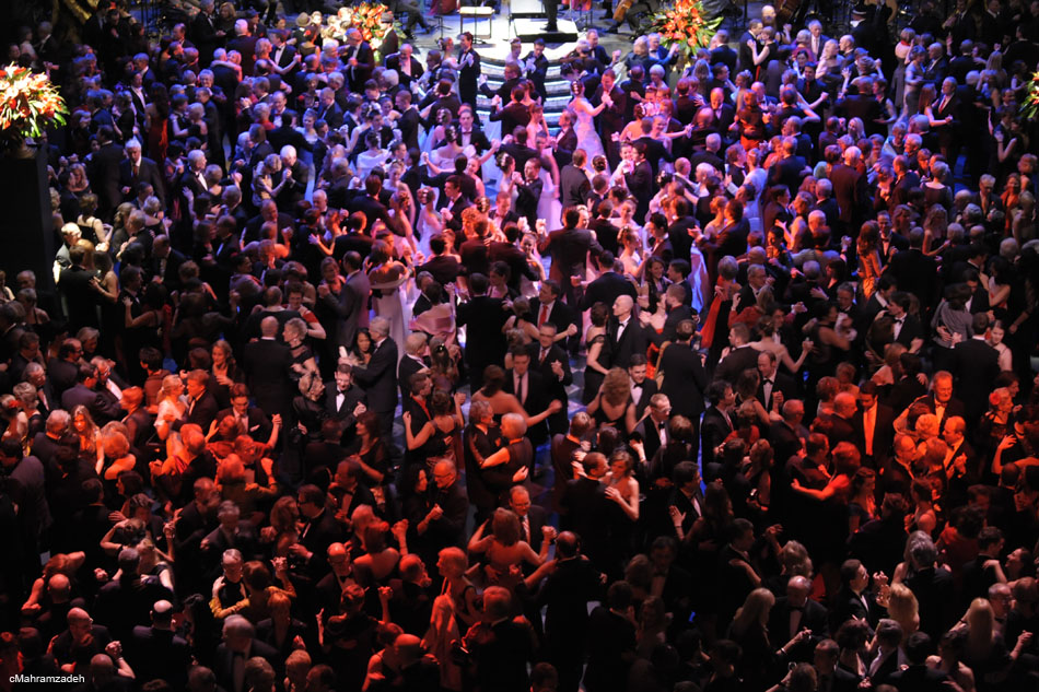 Opernball-651487-20120225-cMahramzadeh