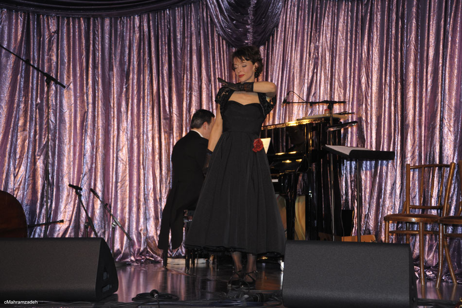 Opernball-652287-20120225-cMahramzadeh
