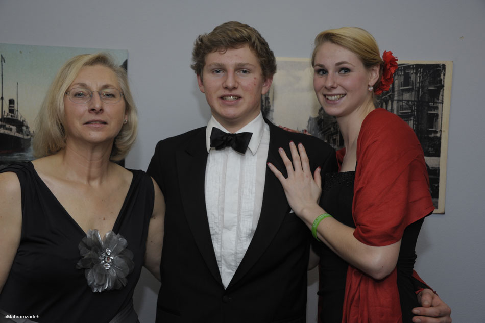 Opernball-652602-20120225-cMahramzadeh