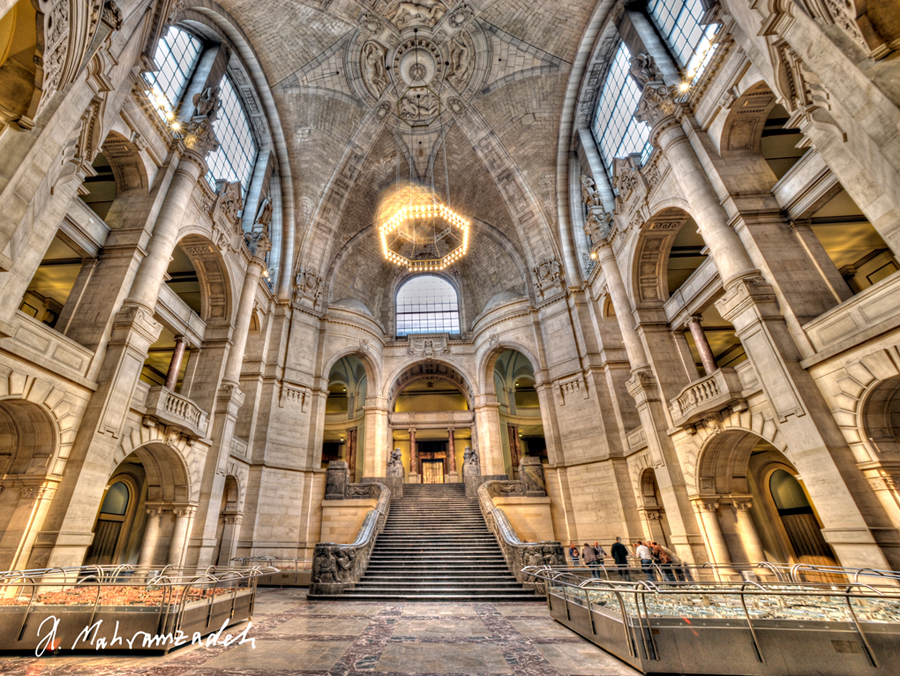 598812-Rathaus-Innen-20111103-cMahramzadehAnd6more