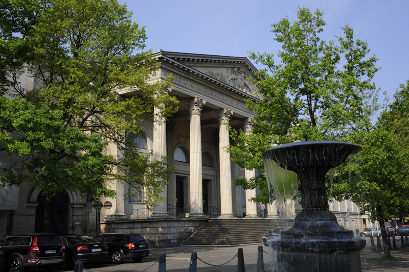 Rolf-Zick-90-20110430-cMahramzadeh17220