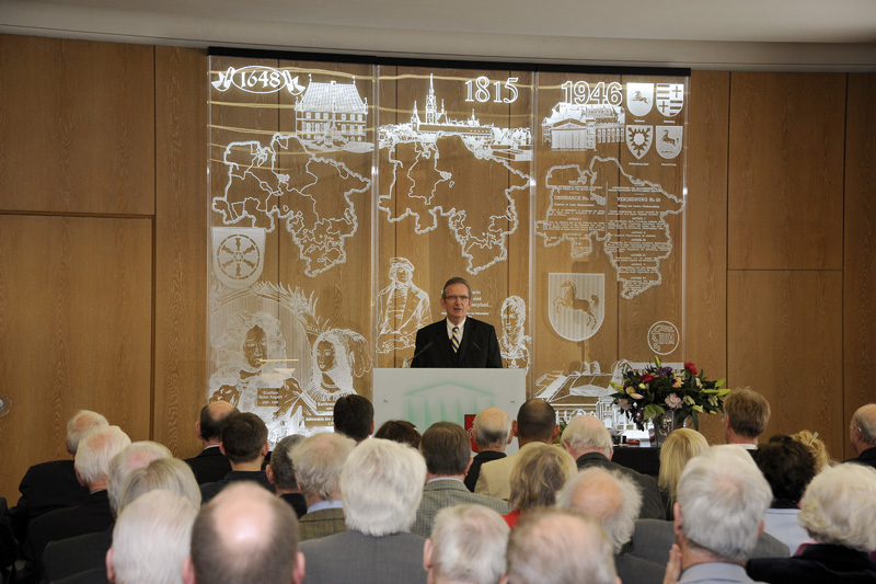 Rolf-Zick-90-20110430-cMahramzadeh17325