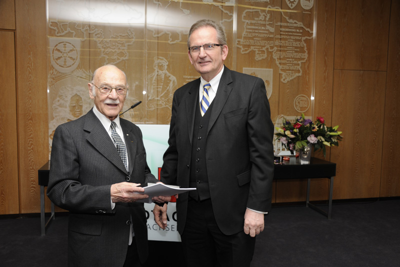 Rolf-Zick-90-20110430-cMahramzadeh17350