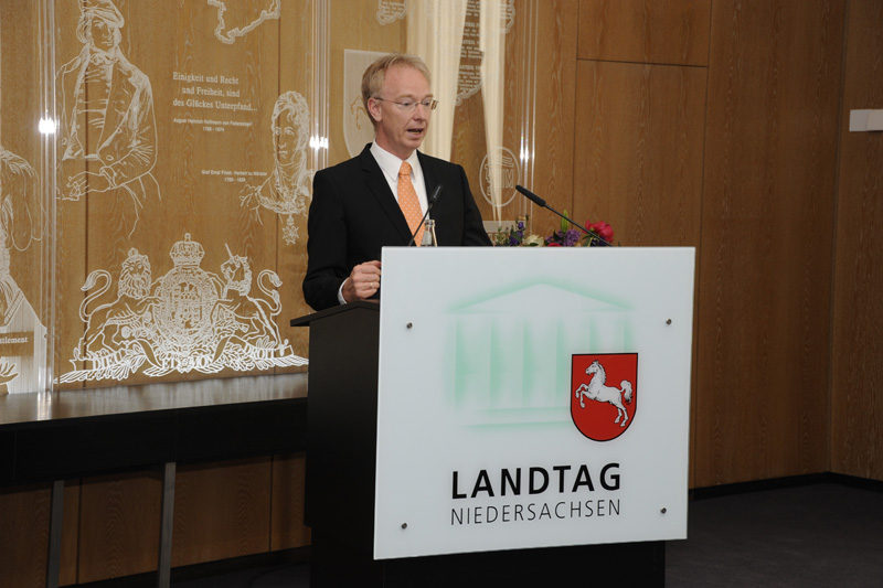 Rolf-Zick-90-20110430-cMahramzadeh17355