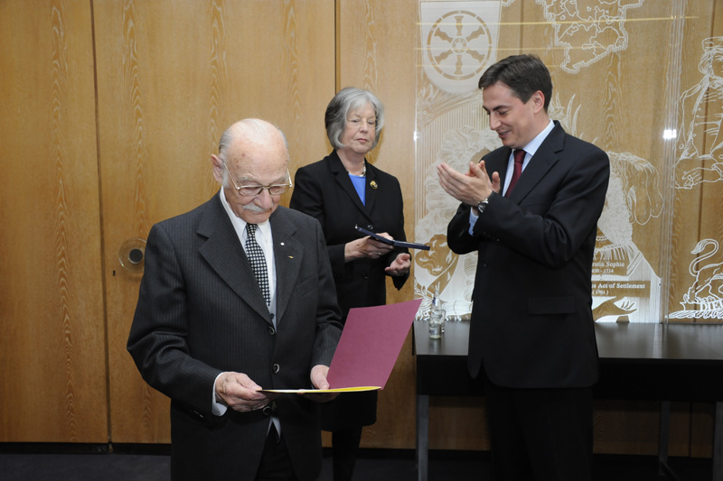 Rolf-Zick-90-20110430-cMahramzadeh17410