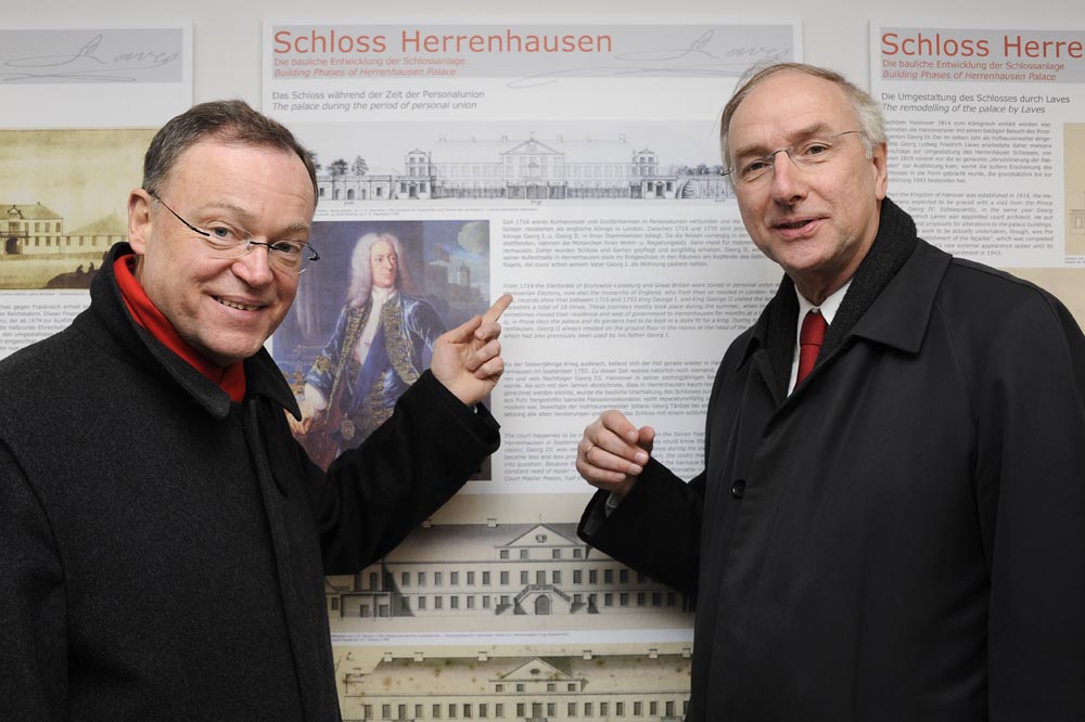 200-Info-Pavillon-Schloss-Herrenhausen-20101213-Mahramzadeh-5779