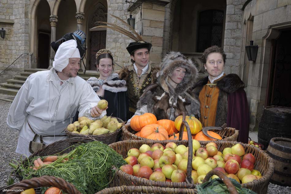 Allerleirauh-Set-649932-20120222-cMahramzadeh